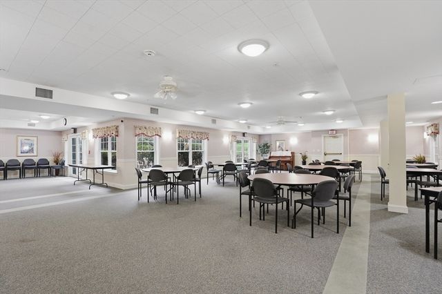 34 Meeting House Lane 321, Stow, MA 01775