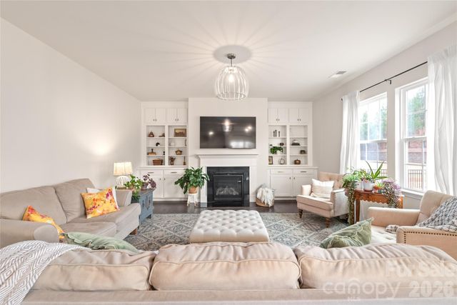 1013 Linn Cove, Waxhaw, NC 28173