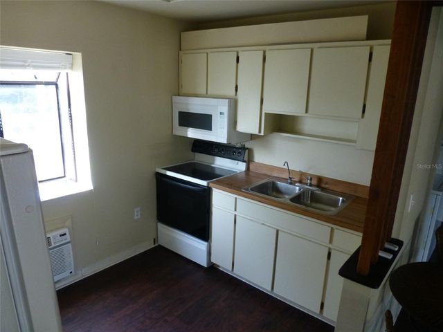 2166 BRADFORD STREET 101, Clearwater, FL 33760