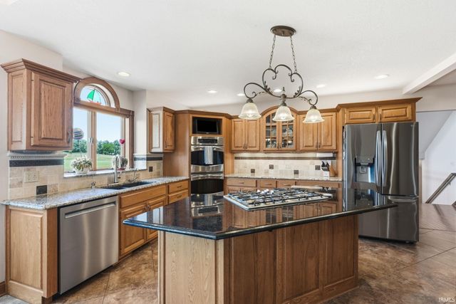 2523 Green Ash Court, Fort Wayne, IN 46845