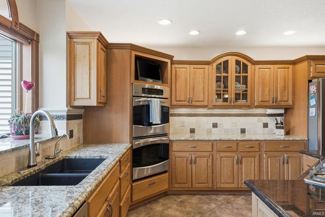 2523 Green Ash Court, Fort Wayne, IN 46845