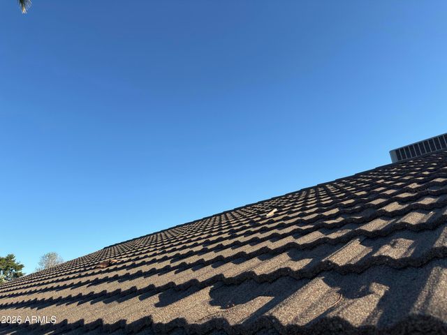 801 W Port Royale Lane, Phoenix, AZ 85023