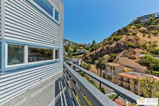 2350 San Marco Drive, Los Angeles, CA 90068