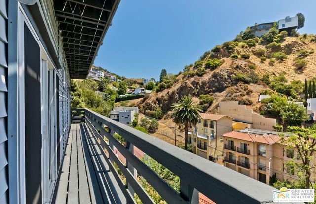 2350 San Marco Drive, Los Angeles, CA 90068