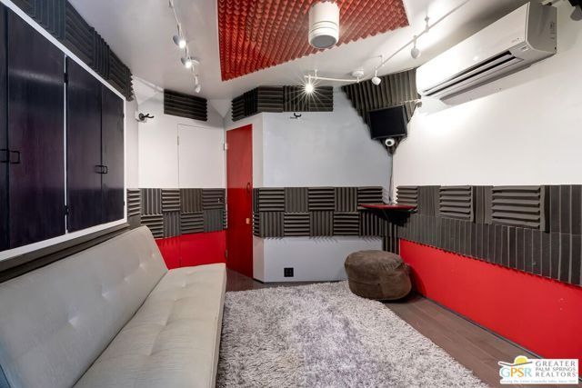 2350 San Marco Drive, Los Angeles, CA 90068