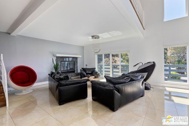 2350 San Marco Drive, Los Angeles, CA 90068