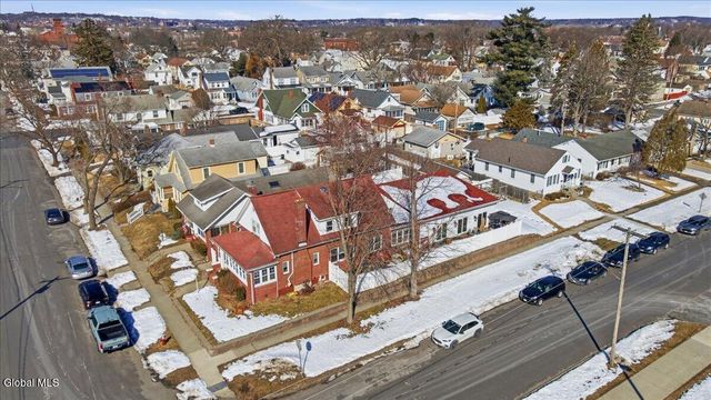 65 109th Street, Troy, NY 12182