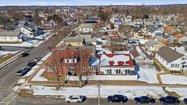 65 109th Street, Troy, NY 12182