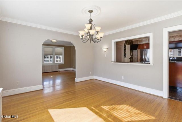 65 109th Street, Troy, NY 12182