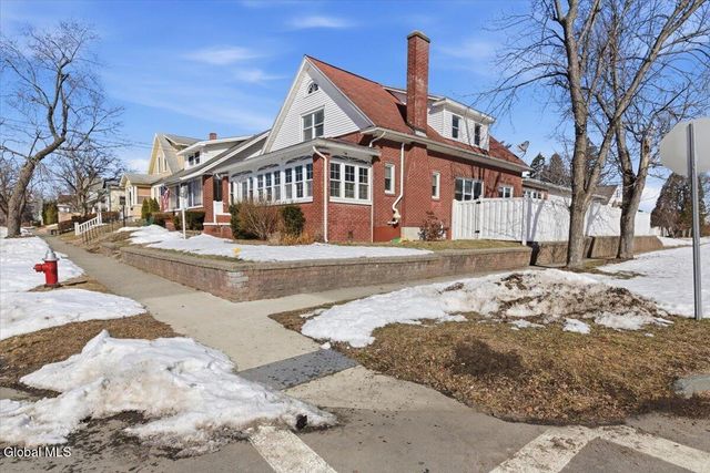 65 109th Street, Troy, NY 12182