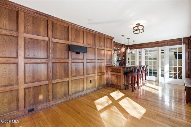 65 109th Street, Troy, NY 12182