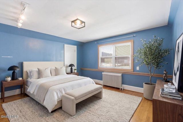 65 109th Street, Troy, NY 12182