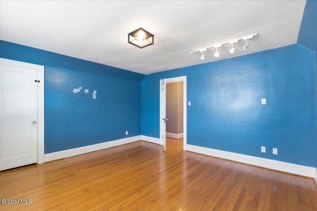 65 109th Street, Troy, NY 12182