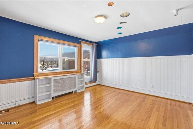 65 109th Street, Troy, NY 12182