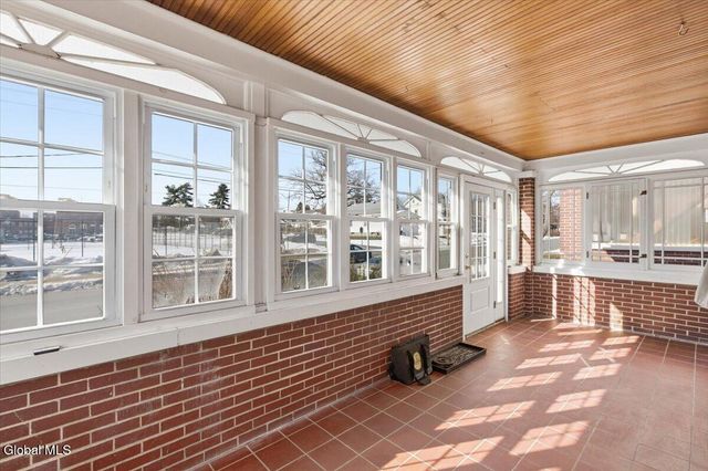 65 109th Street, Troy, NY 12182