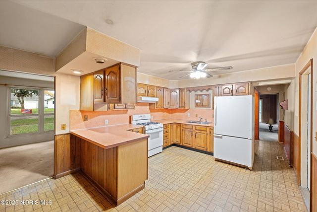 5402 Sandra Court, Toledo, OH 43613