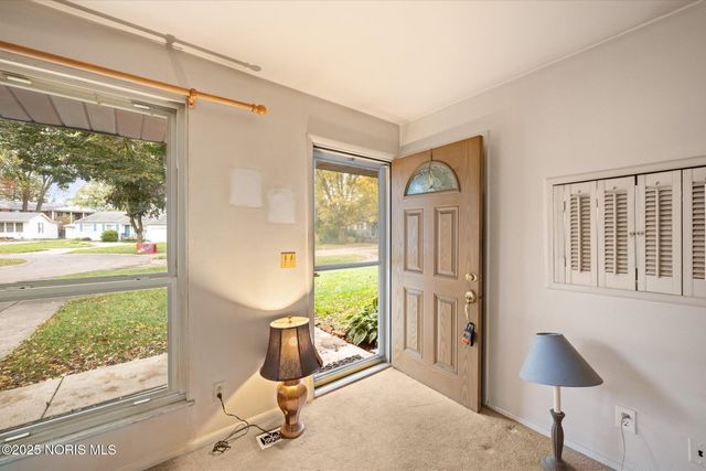 5402 Sandra Court, Toledo, OH 43613