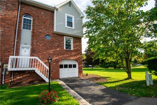 222 Carters Grove Dr, Richland, PA 15044