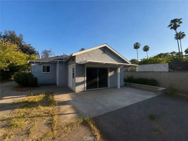 1045 Locust St, Pasadena, CA 91006