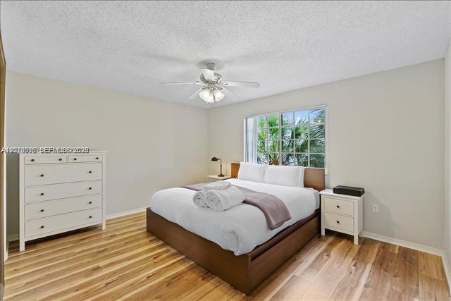 5065 Wiles Rd 308, Coconut Creek, FL 33073