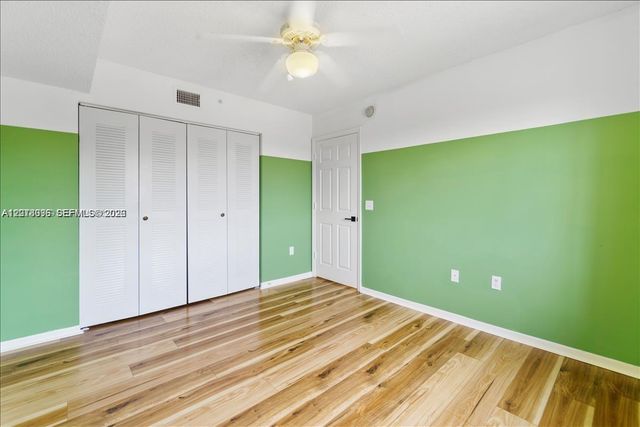5065 Wiles Rd 308, Coconut Creek, FL 33073