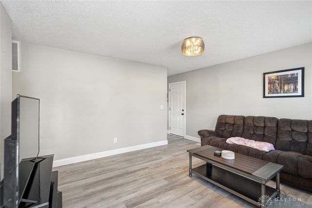 5354 Gardendale Avenue, Dayton, OH 45417
