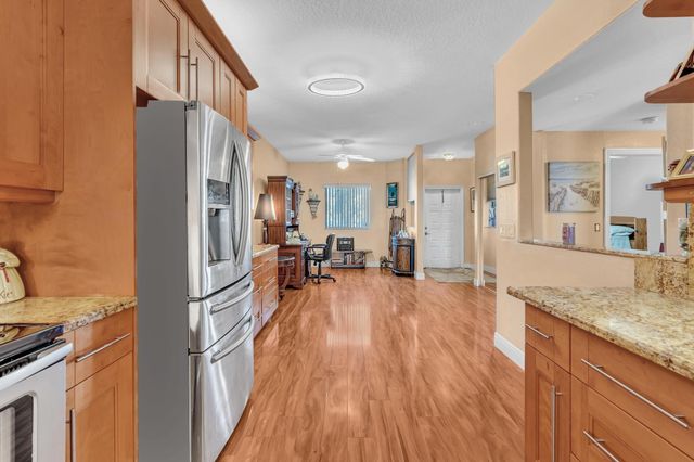 7727 Southampton Terrace 202, Tamarac, FL 33321