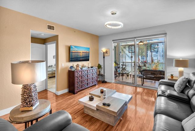 7727 Southampton Terrace 202, Tamarac, FL 33321