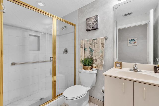 7727 Southampton Terrace 202, Tamarac, FL 33321