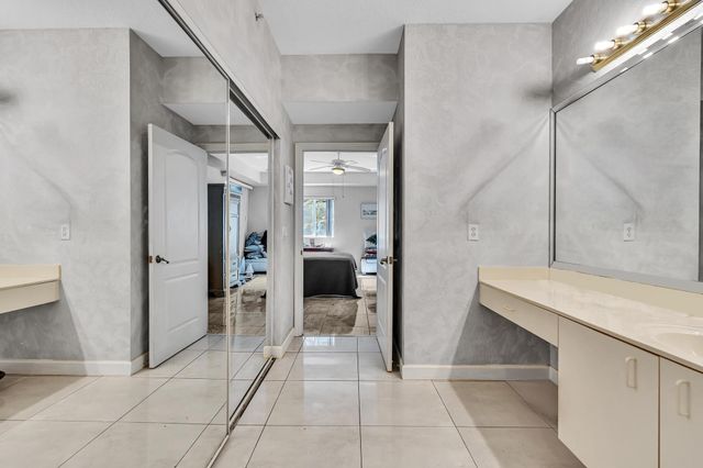 7727 Southampton Terrace 202, Tamarac, FL 33321