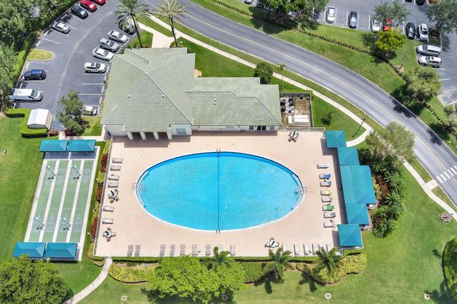 7727 Southampton Terrace 202, Tamarac, FL 33321