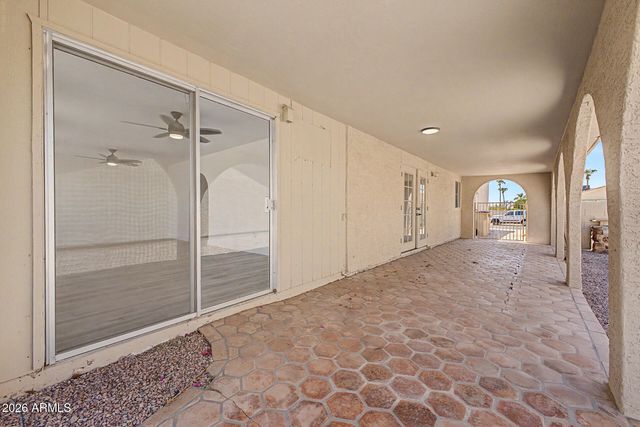 26405 S Snead Drive, Sun Lakes, AZ 85248