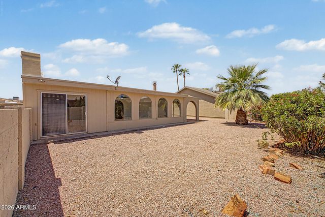 26405 S Snead Drive, Sun Lakes, AZ 85248