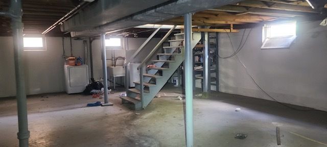 403 Clyde Avenue, Calumet City, IL 60409