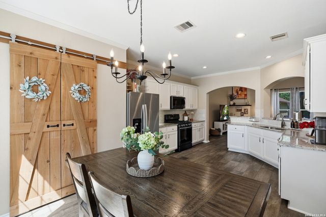 26810 Spiral Canyon, San Antonio, TX 78261