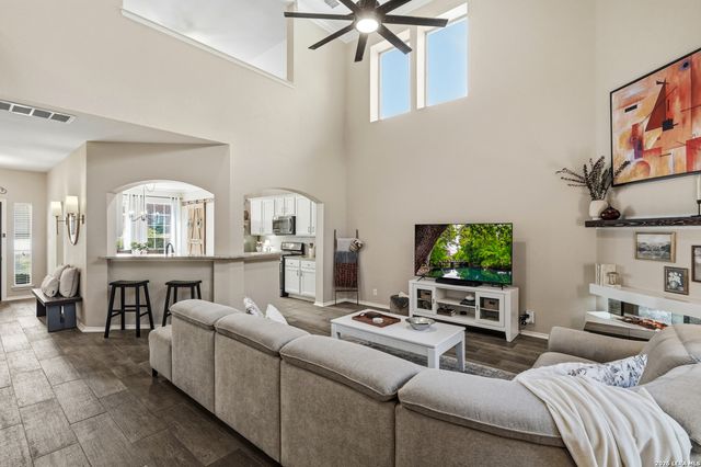 26810 Spiral Canyon, San Antonio, TX 78261