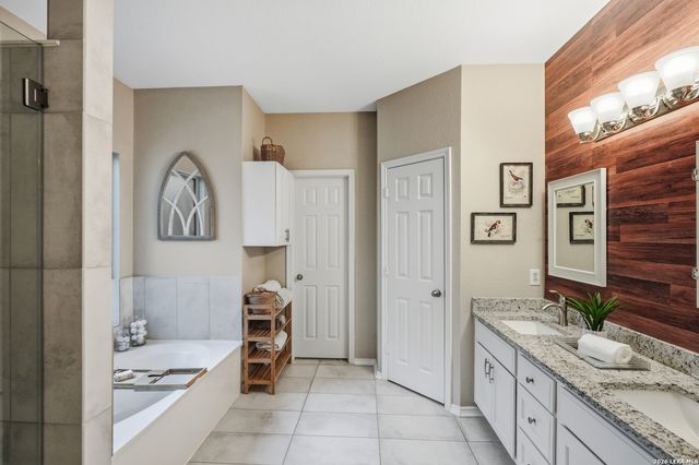 26810 Spiral Canyon, San Antonio, TX 78261