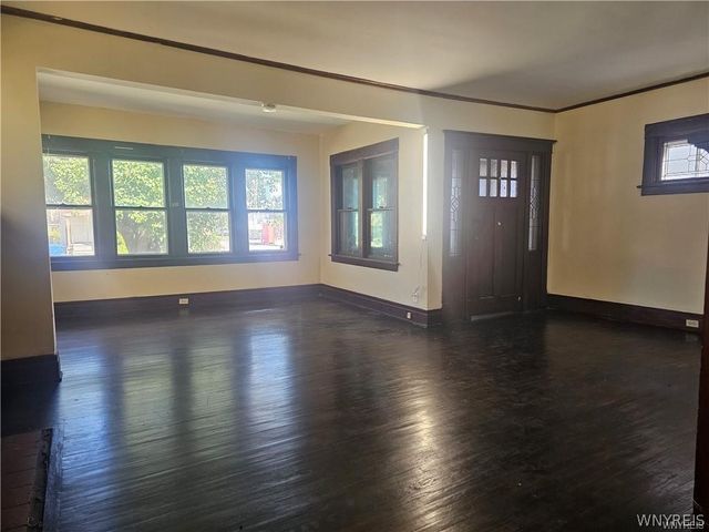 67 Thornton Avenue, Buffalo, NY 14215