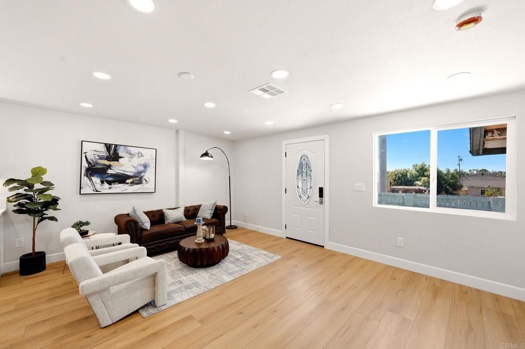 4162 Delta Street, San Diego, CA 92113 — photo 2
