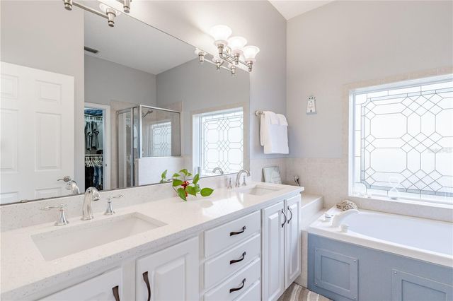 25101 TURKEY LAKE ROAD, Howey In The Hills, FL 34737