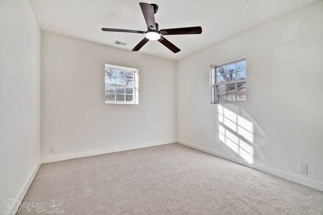 5 S Pollard Avenue, Fayetteville, AR 72701