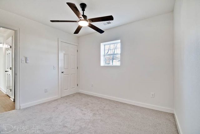 5 S Pollard Avenue, Fayetteville, AR 72701