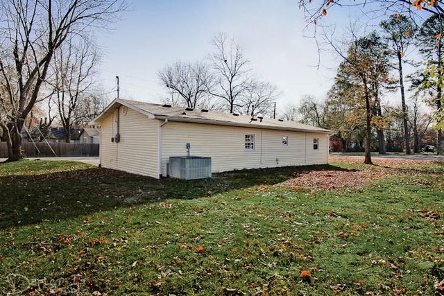 5 S Pollard Avenue, Fayetteville, AR 72701