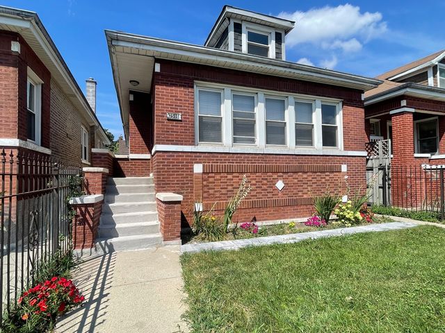 2516 N Keeler Avenue 1, Chicago, IL 60639