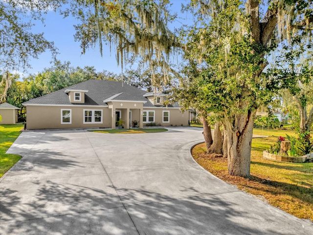 705 LENOX PLACE, Kissimmee, FL 34758