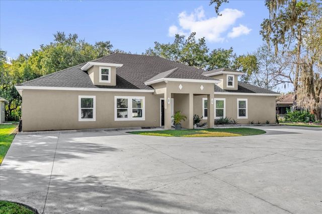 705 LENOX PLACE, Kissimmee, FL 34758