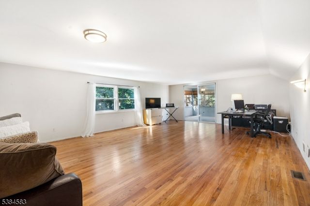 2 S Audlen Ter, Springfield Twp., NJ 07081