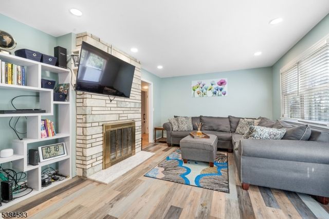 2 S Audlen Ter, Springfield Twp., NJ 07081