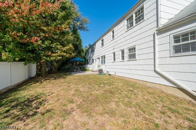 2 S Audlen Ter, Springfield Twp., NJ 07081