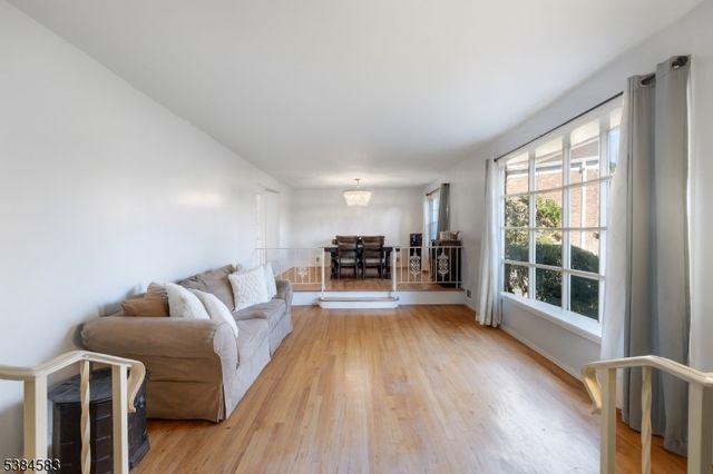 2 S Audlen Ter, Springfield Twp., NJ 07081